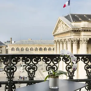 4* Otel Les Dames Du Pantheon